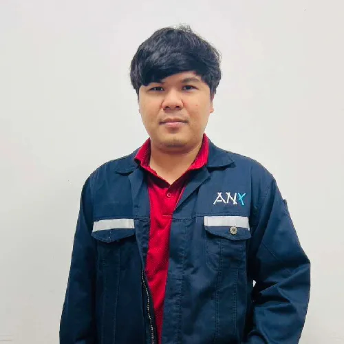 ปุรินทร์ แดงไฟ Service Engineer บริษัท ANY Supply