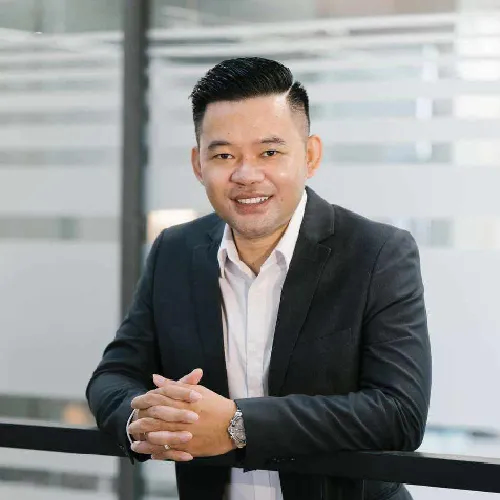 นายศิรวิทย์ พุ้ยน้อย Digital marketing manager 	บริษัท เอเพ็กซ์ เมดิคอล เซ็นเตอร์ จำกัด